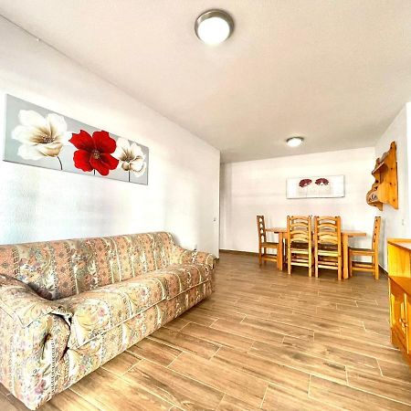 אדחה Apartamento Urb. Palmeras Del Sur Con Piscina מראה חיצוני תמונה