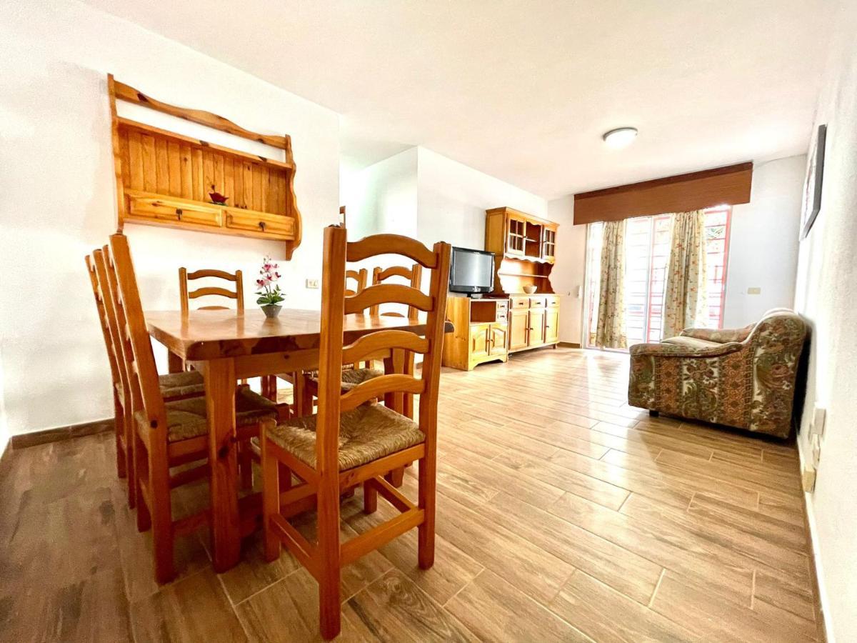 אדחה Apartamento Urb. Palmeras Del Sur Con Piscina מראה חיצוני תמונה