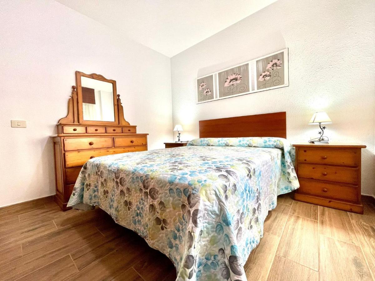אדחה Apartamento Urb. Palmeras Del Sur Con Piscina מראה חיצוני תמונה