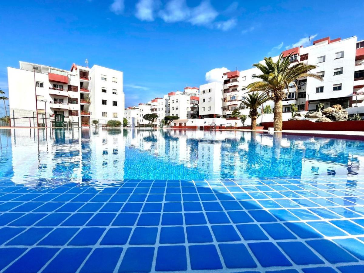 אדחה Apartamento Urb. Palmeras Del Sur Con Piscina מראה חיצוני תמונה